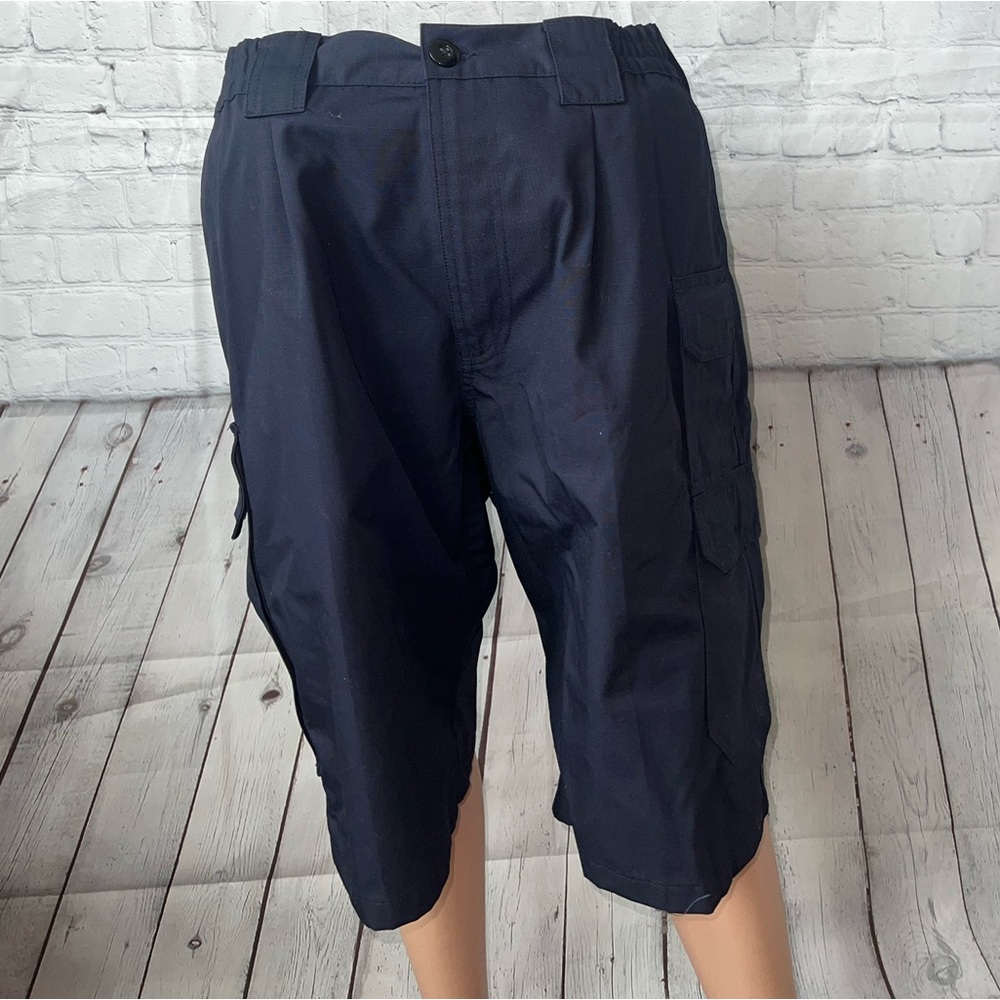 BRAND NWT Twinhill dark blue shorts size waist 36